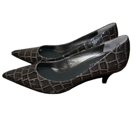 Women's Bandolino Boberrys Grey Heels Size 5.5 M - Picture 2 of 5